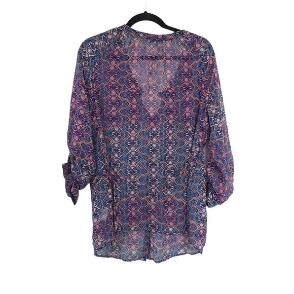 A Pea in the Pod Semisheer Blouse Large Geometric Print Roll Tab Sleeves Pink - Picture 1 of 4